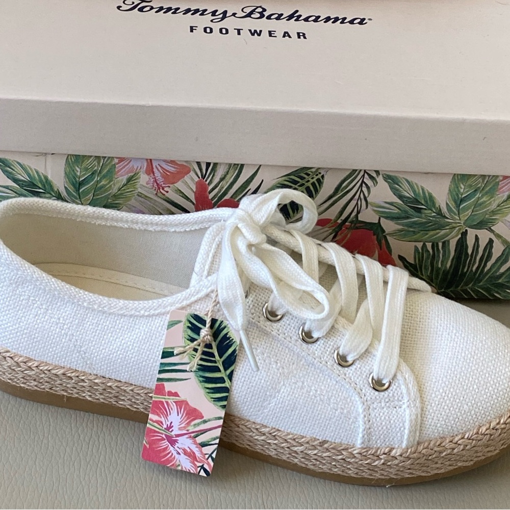 Tommy Bahama Sneakers